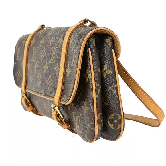 LOUIS VUITTON Marelle Shoulder Bag Monogram Leather Brown France - Picture 13 of 16